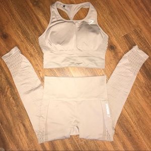 *SELLING SEPARATELY*